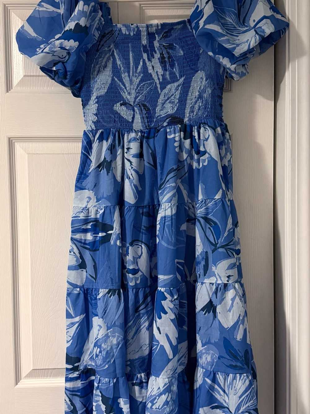 Blue Floral Puff-Sleeve Women’s Dress - Picture 2 of 3